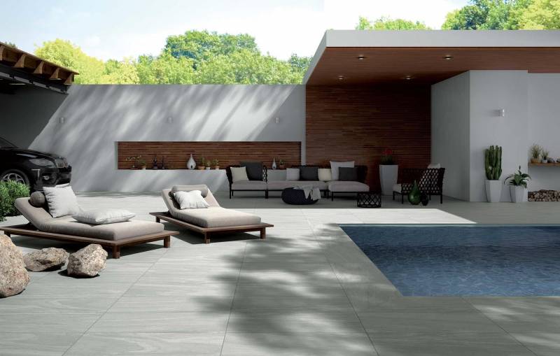 Dalles et carrelage extérieur  pour contour de piscine et terrasses prés de Marmande